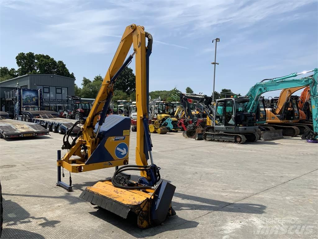 Bomford Hawk 6 (ST23671) Maszyny rolnicze - Inne