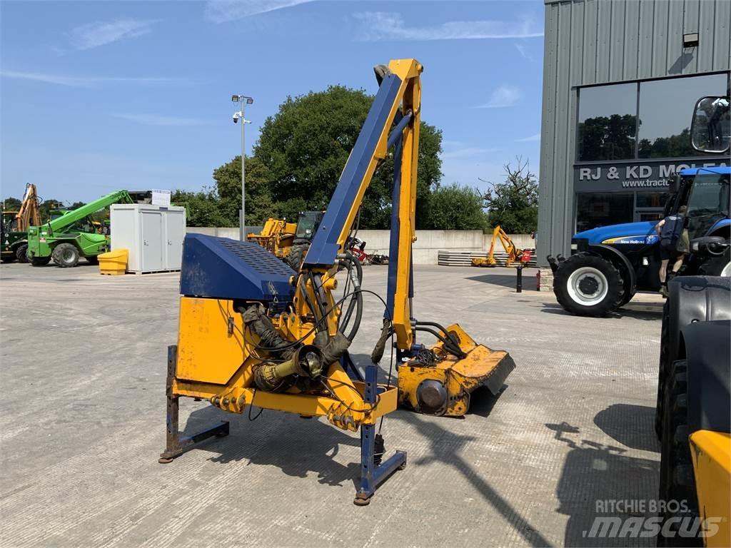 Bomford Hawk 6 (ST23671) Maszyny rolnicze - Inne