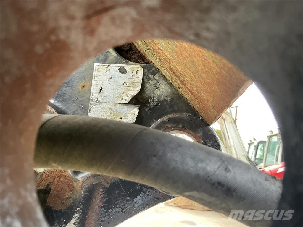 CNH Breaker Maszyny rolnicze - Inne