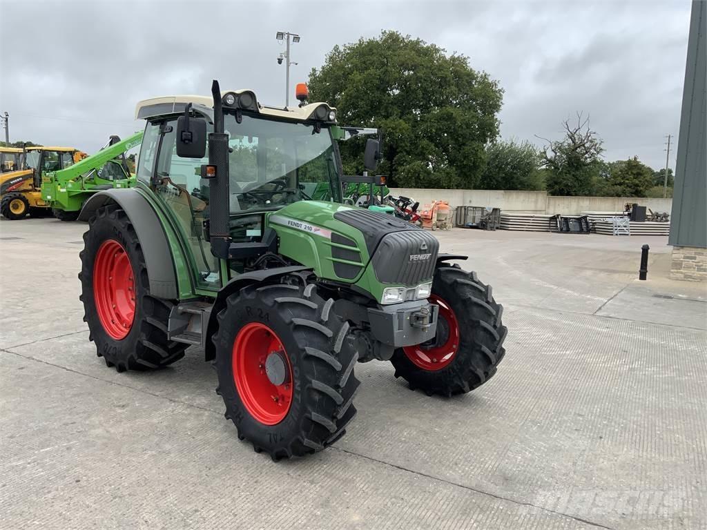 Fendt 210 (ST23988) Maszyny rolnicze - Inne