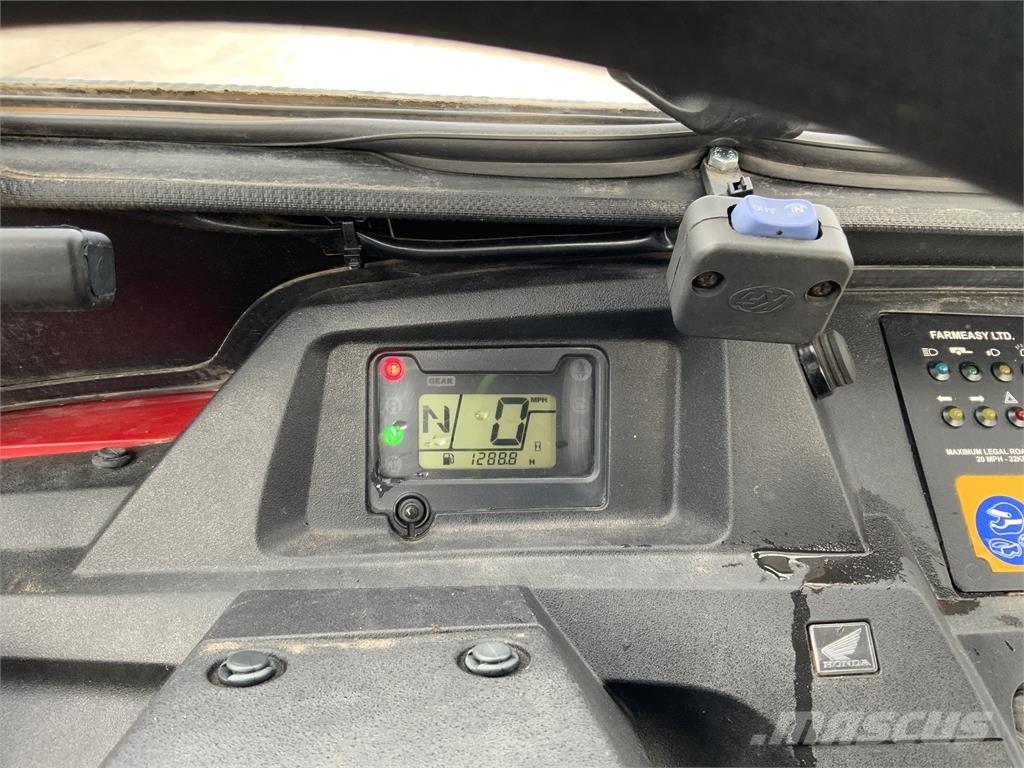 Honda Pioneer 700 ATV Maszyny rolnicze - Inne
