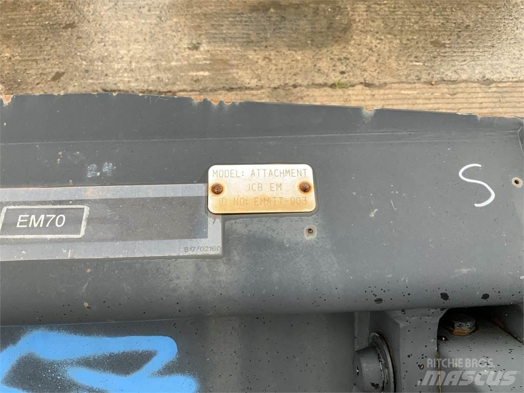 JCB 6FT 4 in 1 Bucket Maszyny rolnicze - Inne