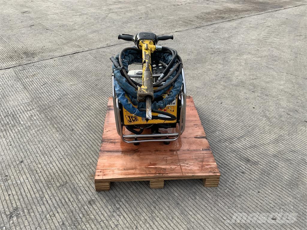 JCB Beaver Pack Maszyny rolnicze - Inne
