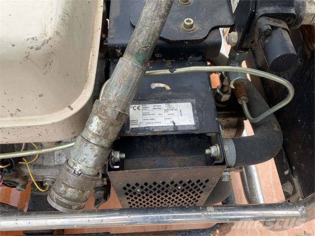 JCB Beaver pack Maszyny rolnicze - Inne