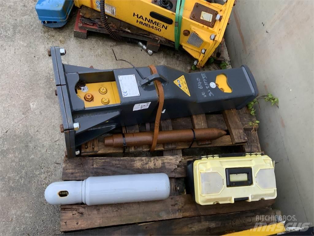 Mustang HM200 Breaker Maszyny rolnicze - Inne
