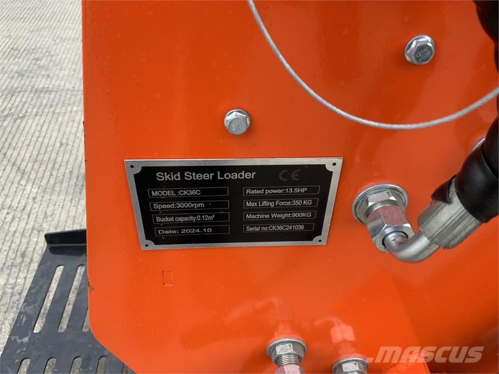  Skid Steer Loader Maszyny rolnicze - Inne