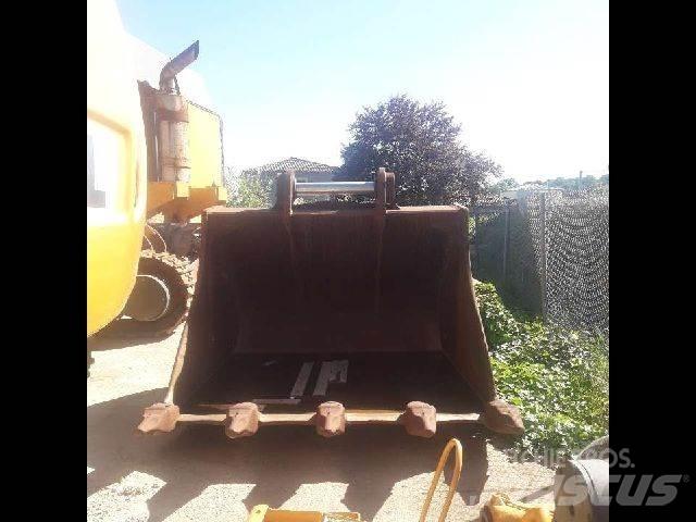 Liebherr 5,6M3 Maszyny budowlane - Inne