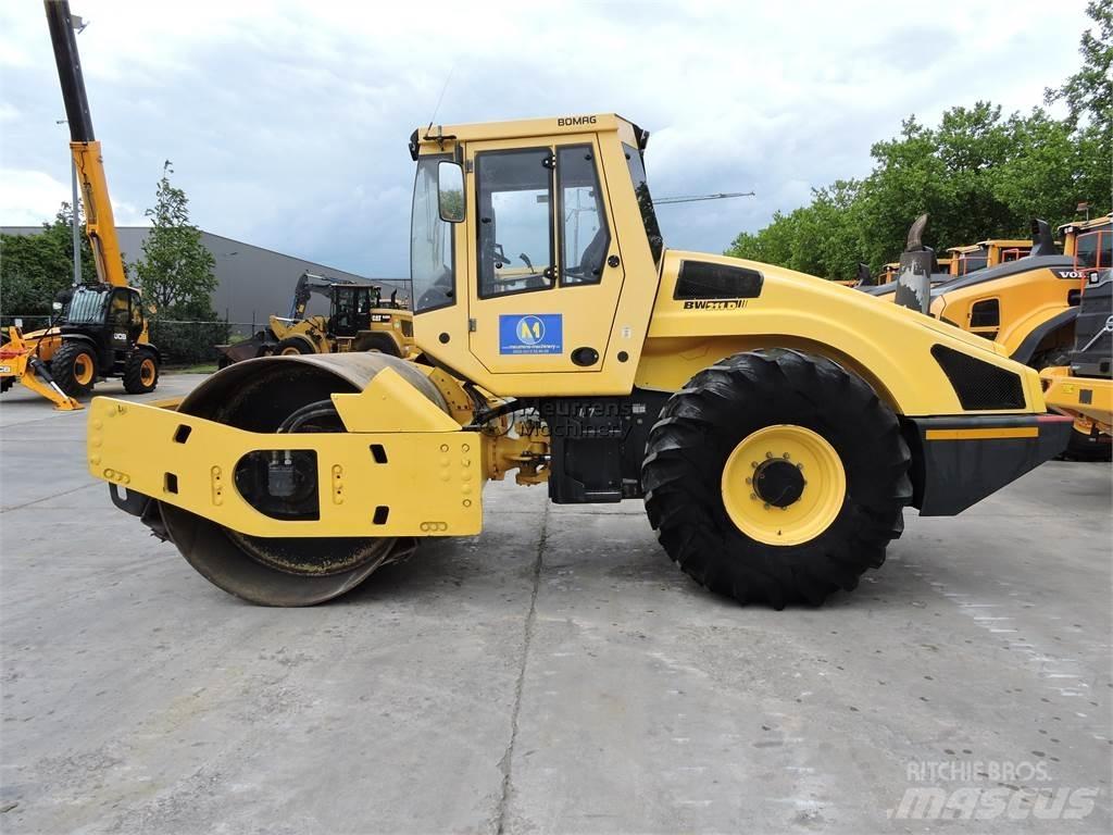 Bomag BW211D-4 GERMAN Walce inne