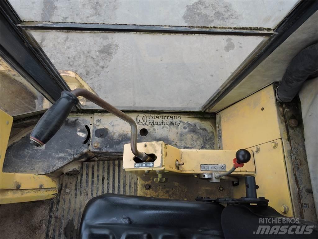 Bomag BW213D-2 Walce inne