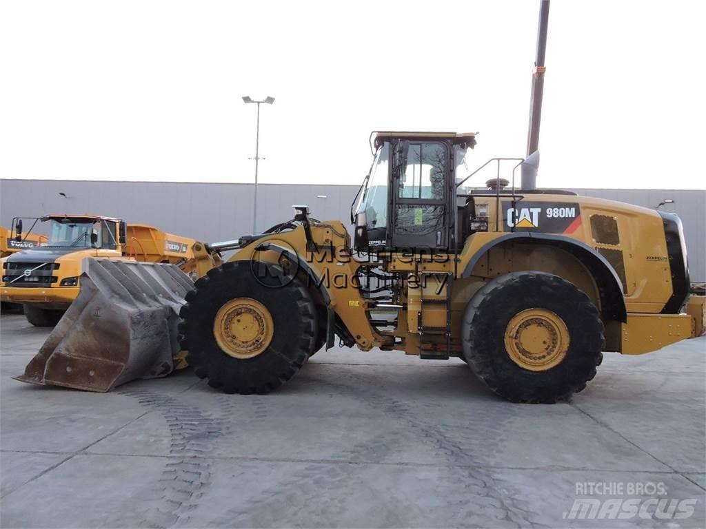 CAT 980M Ładowarki kołowe