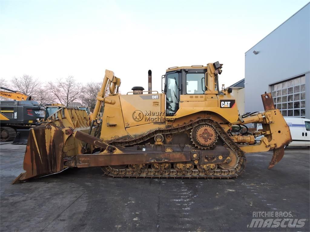 CAT D8T Spycharki