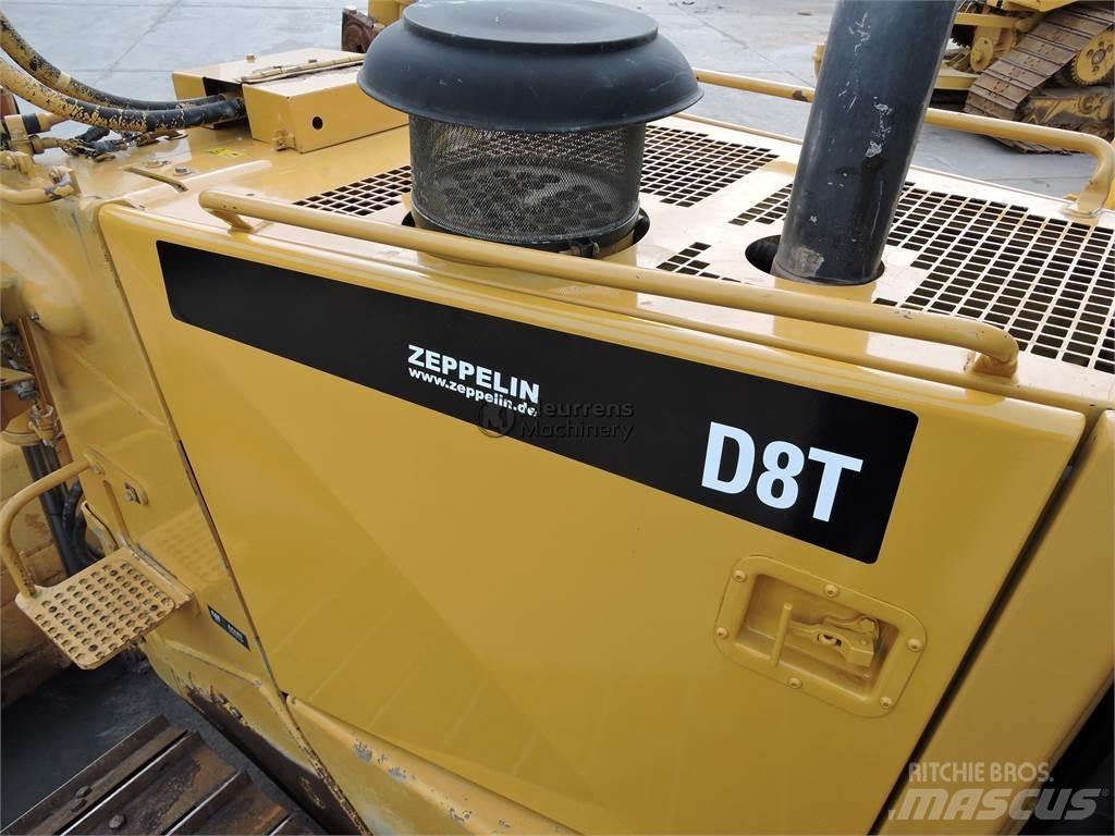 CAT D8T Spycharki