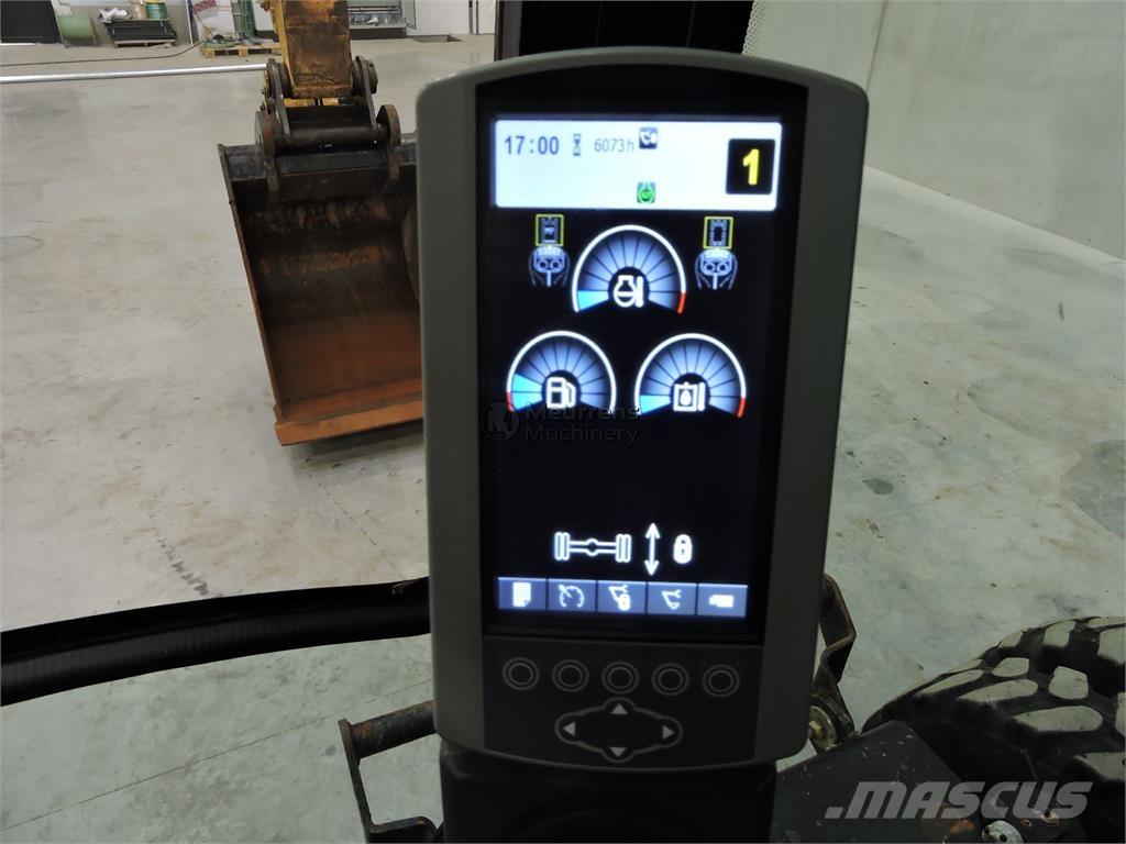 CAT M322D Koparki kołowe