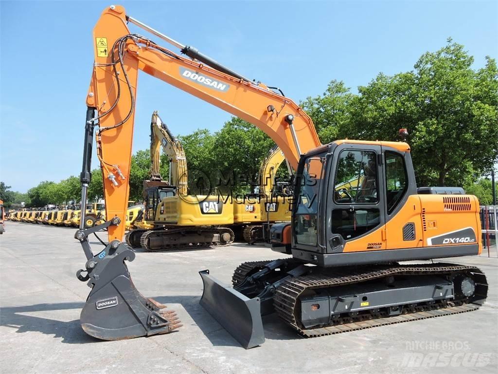 Doosan DX140LC Koparki gąsienicowe