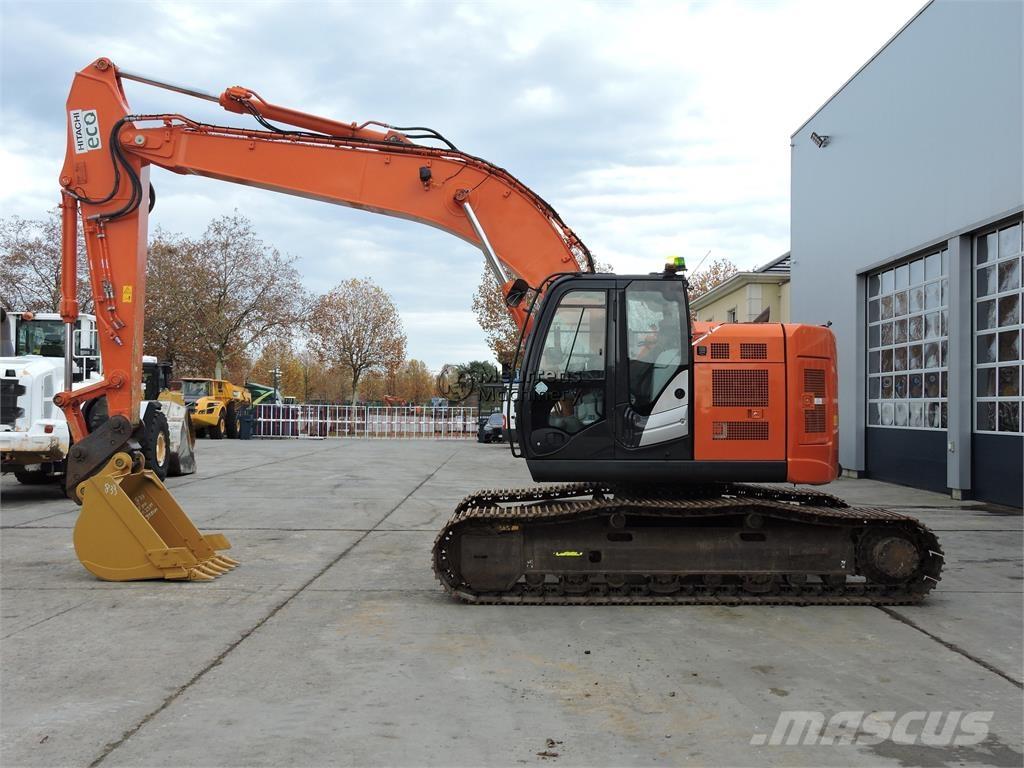 Hitachi ZX225 Koparki gąsienicowe