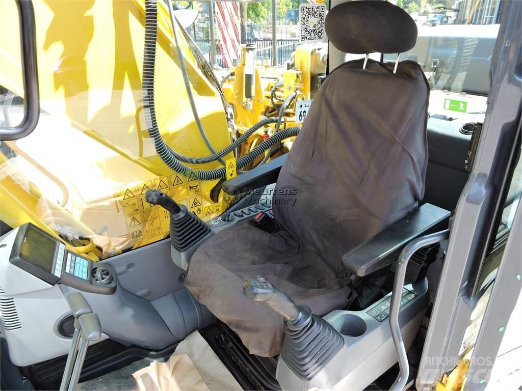 Komatsu PC210LC-10 Koparki gąsienicowe