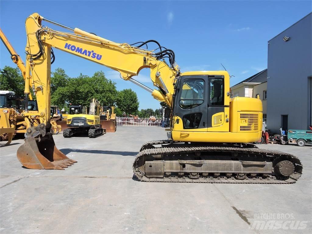 Komatsu PC228 Koparki gąsienicowe