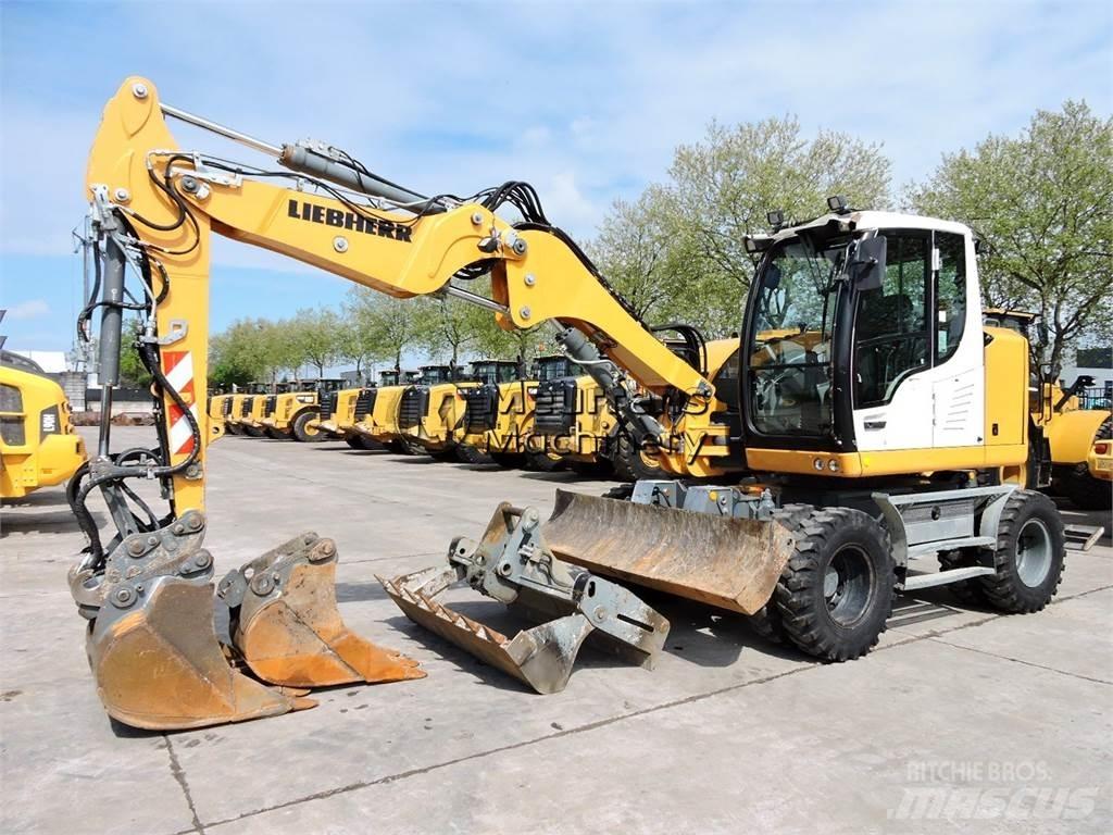 Liebherr A910 Koparki kołowe