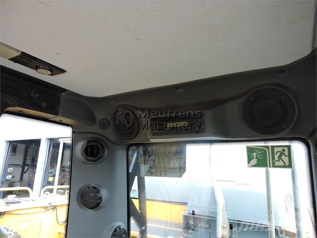Liebherr R950 Koparki gąsienicowe