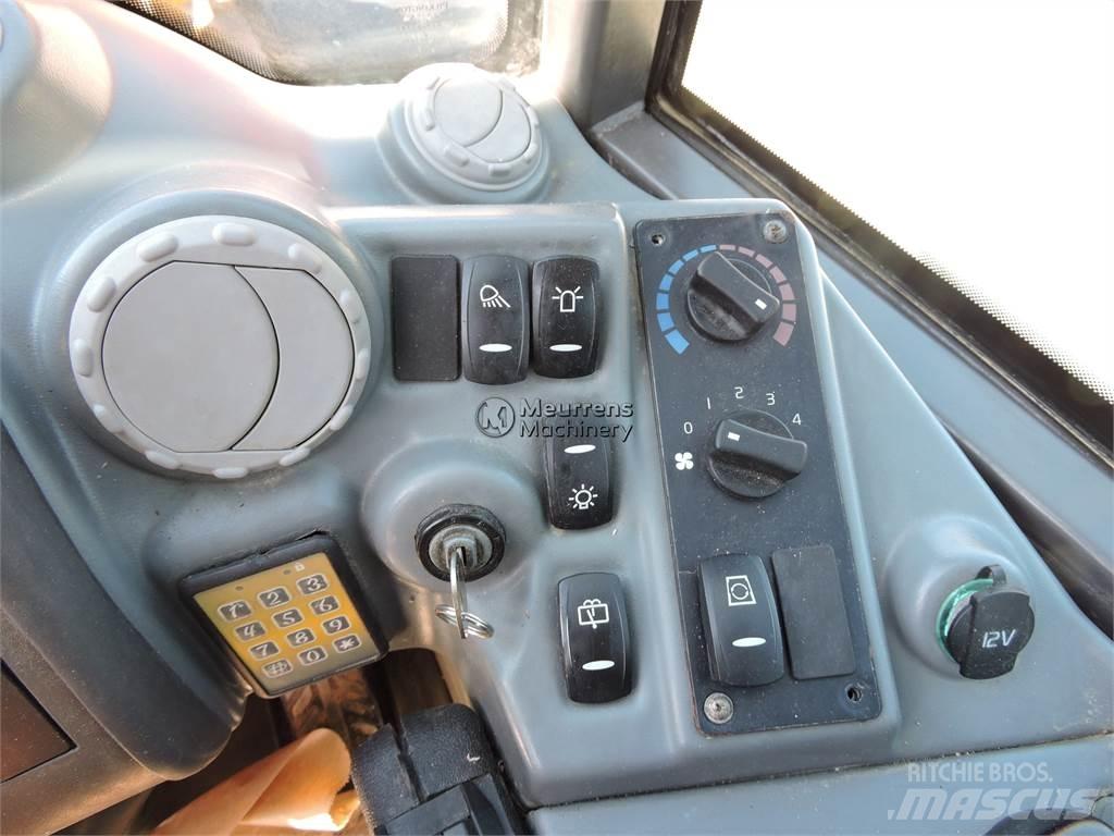 Volvo L25F + FORK Ładowarki kołowe