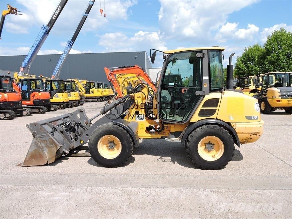 Volvo L25F + FORK Ładowarki kołowe