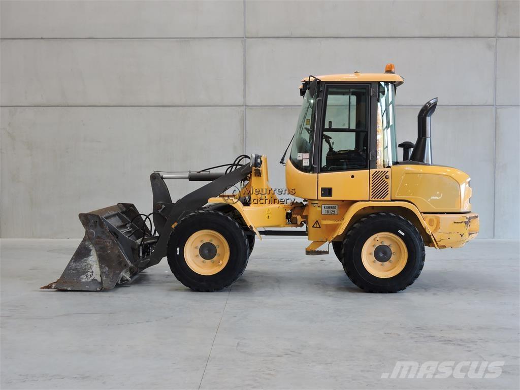 Volvo L30G Ładowarki kołowe