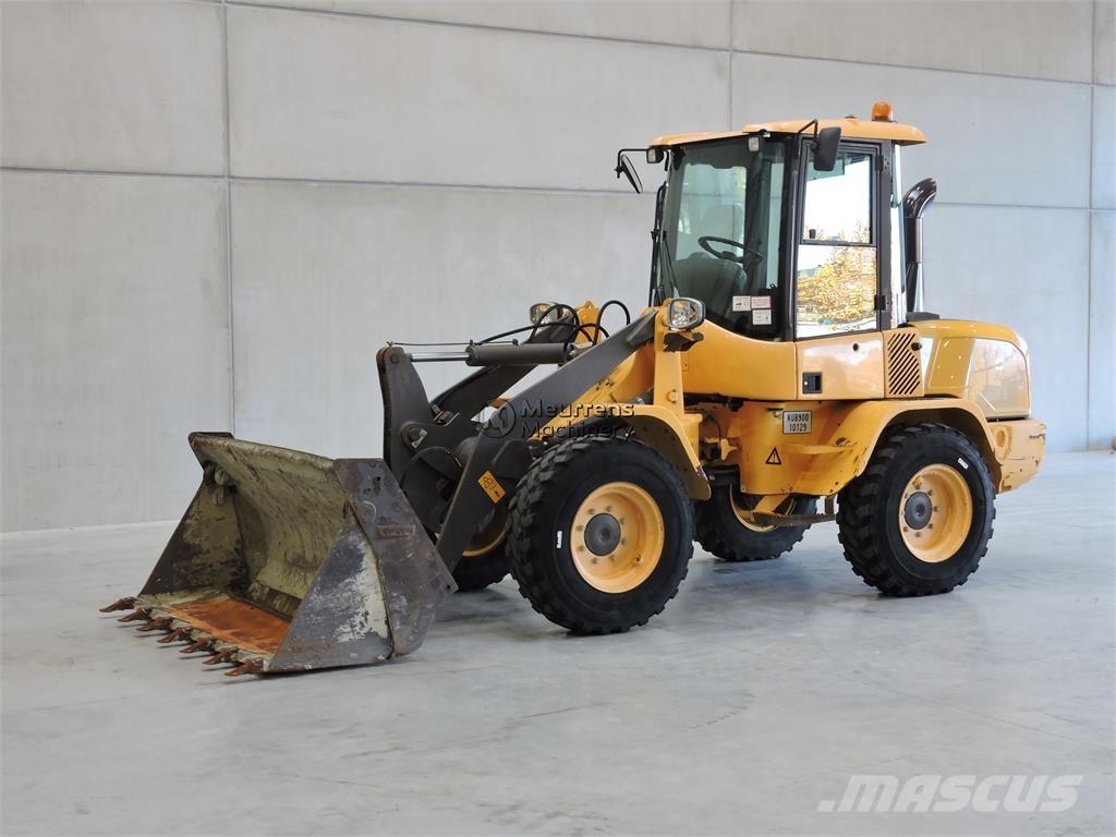 Volvo L30G Ładowarki kołowe