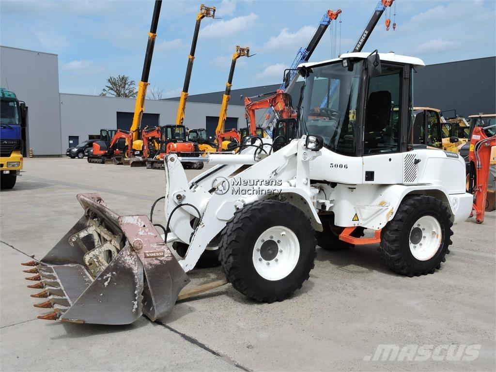 Volvo L30G + FORK Ładowarki kołowe