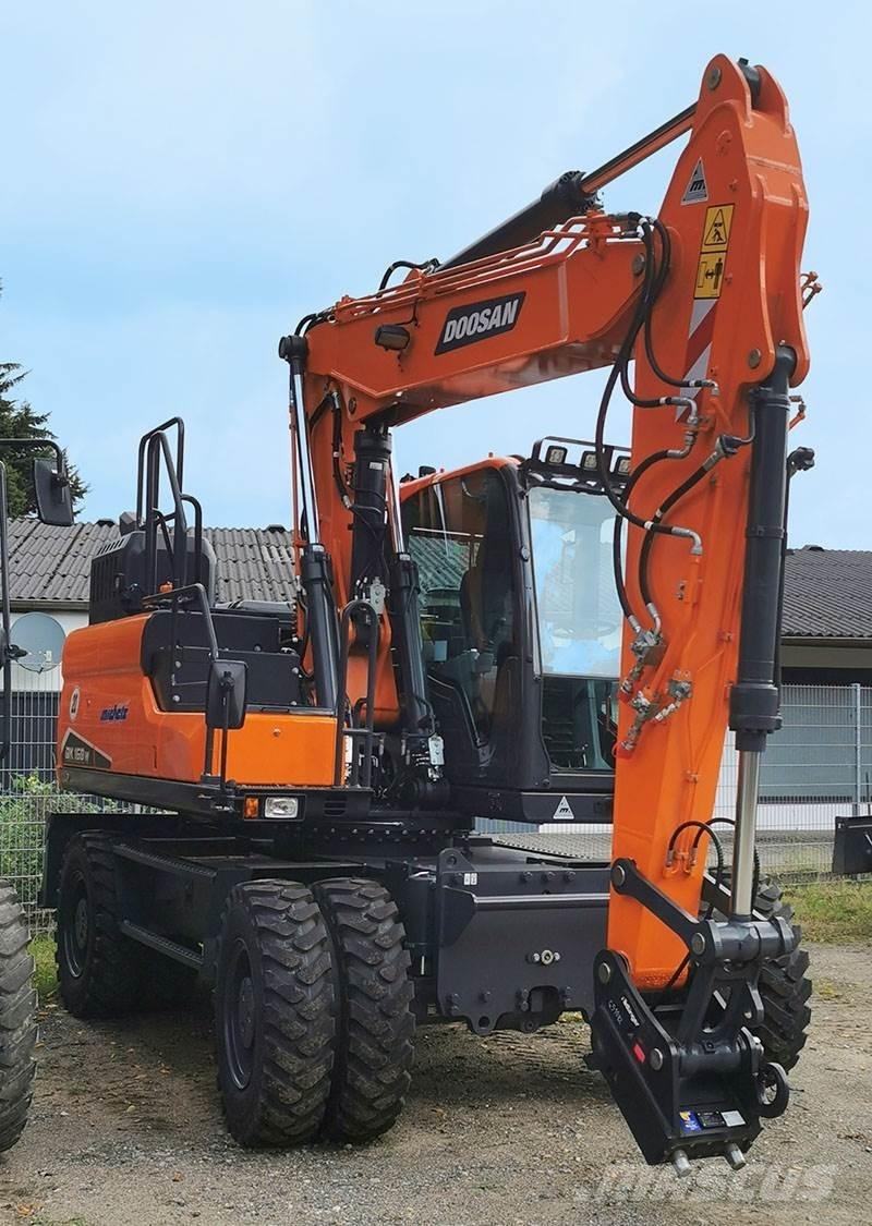 Doosan DX 160 W-7 Koparki kołowe