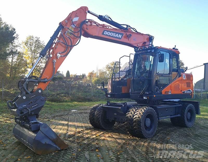 Doosan DX 165 WR-7 Koparki kołowe