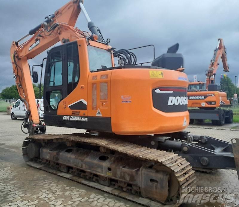 Doosan DX 235 LCR-7 Koparki gąsienicowe