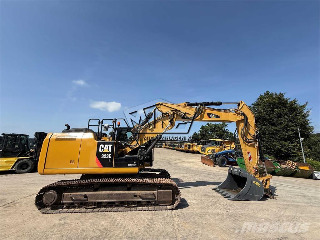 CAT 323 EL Koparki gąsienicowe
