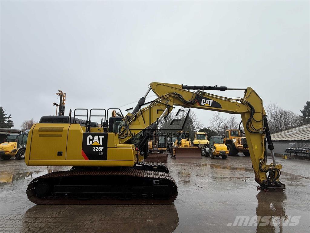 CAT 326 F LN Koparki gąsienicowe