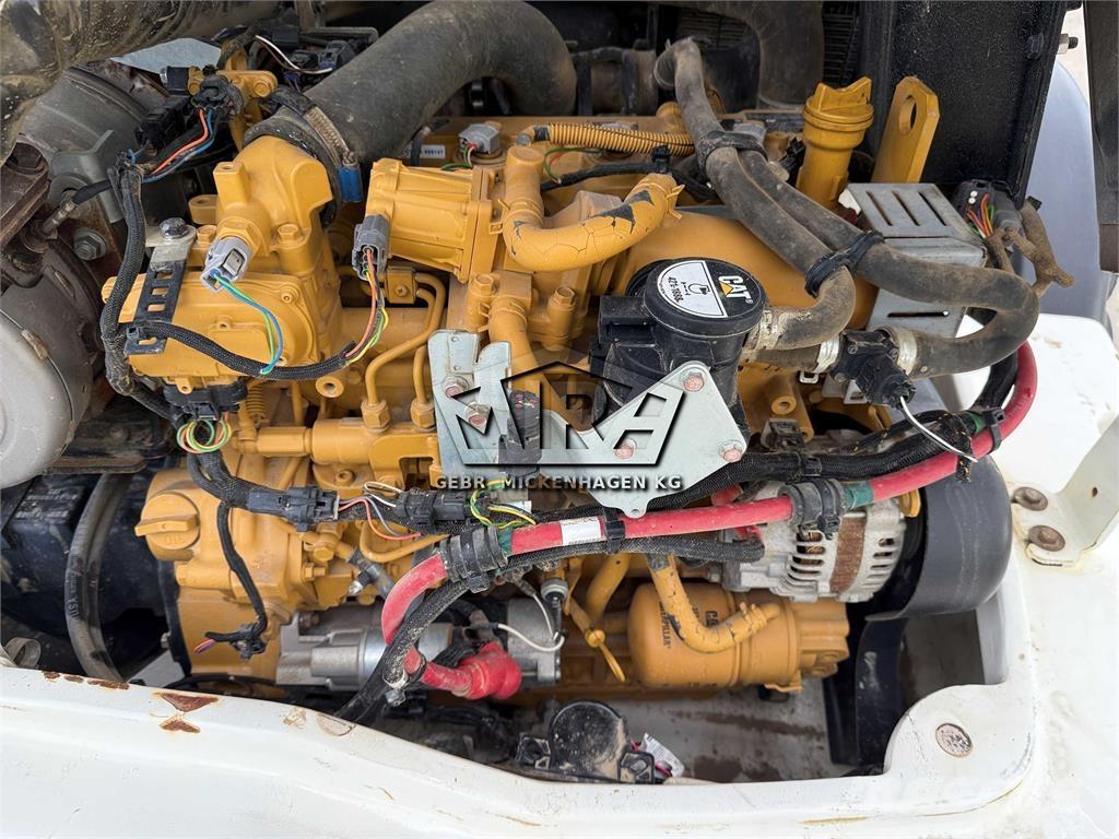 CAT 908M Ładowarki kołowe