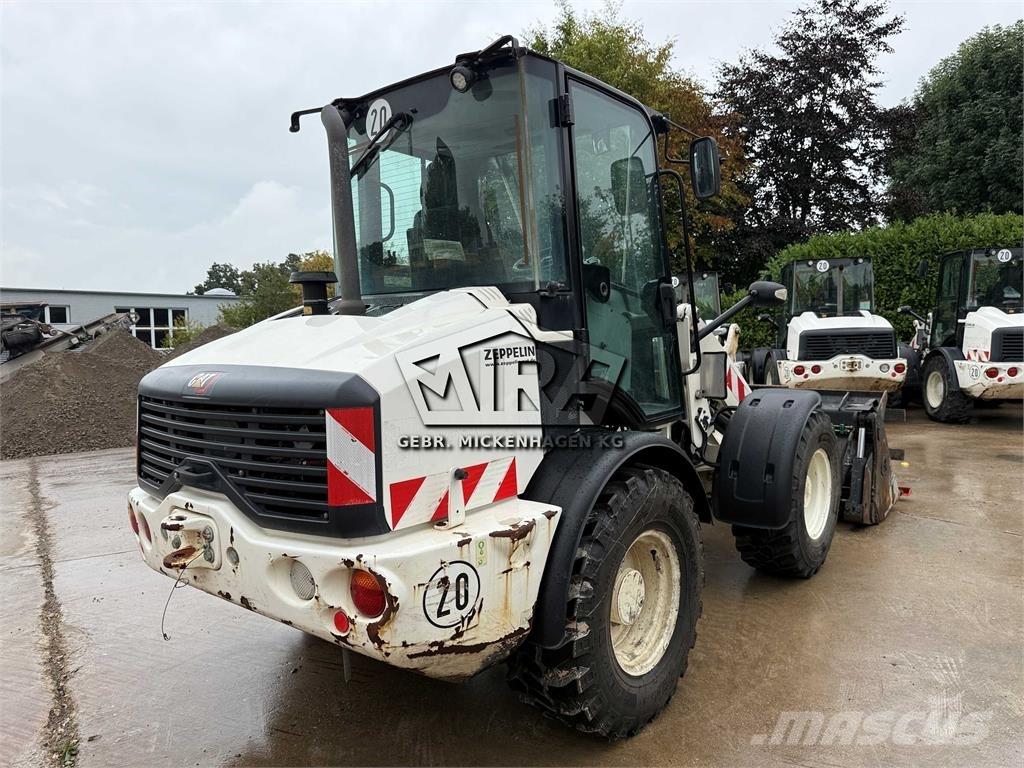 CAT 908M Ładowarki kołowe