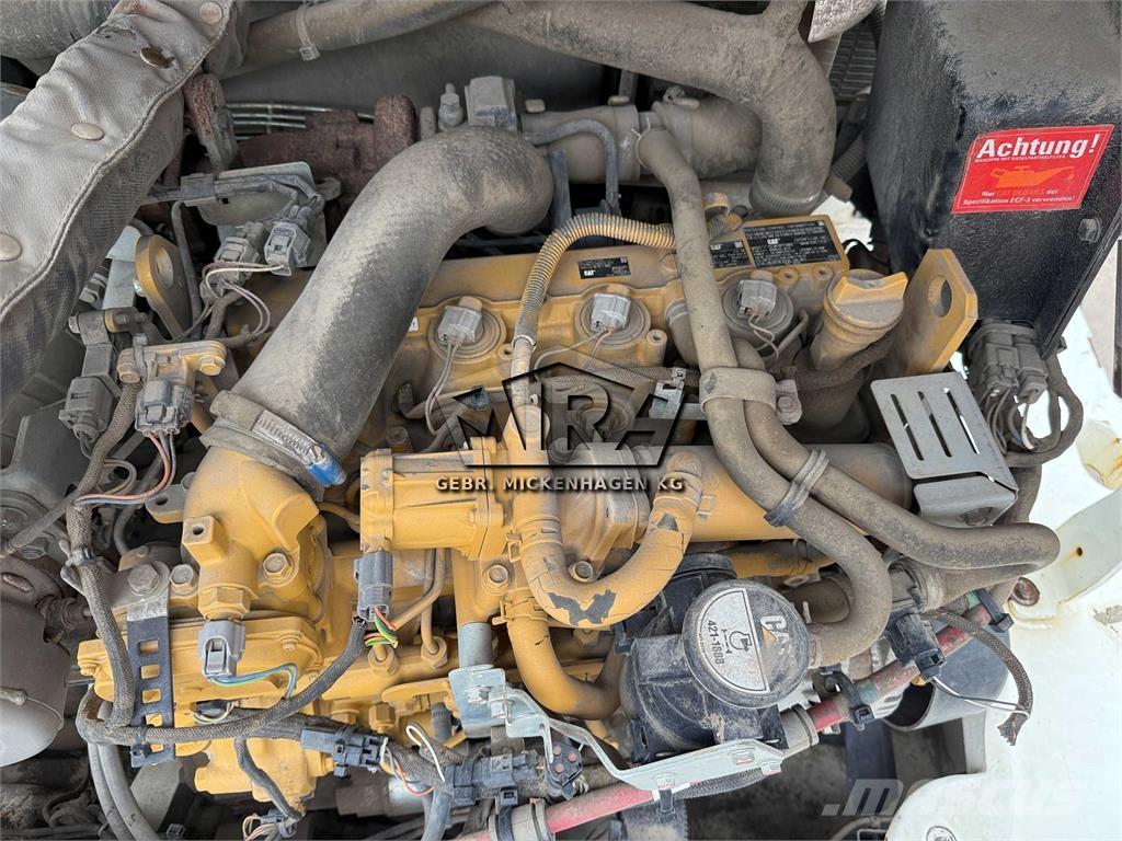 CAT 908M Ładowarki kołowe