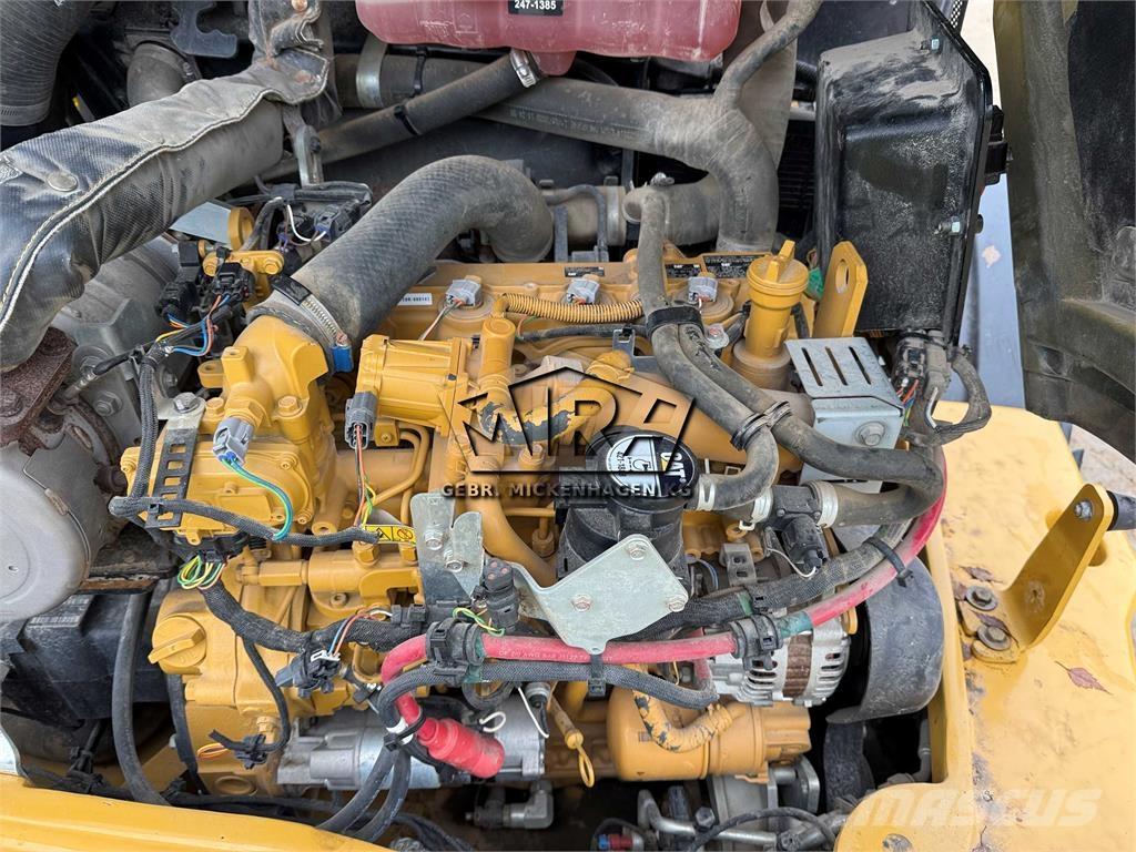 CAT 908M Ładowarki kołowe