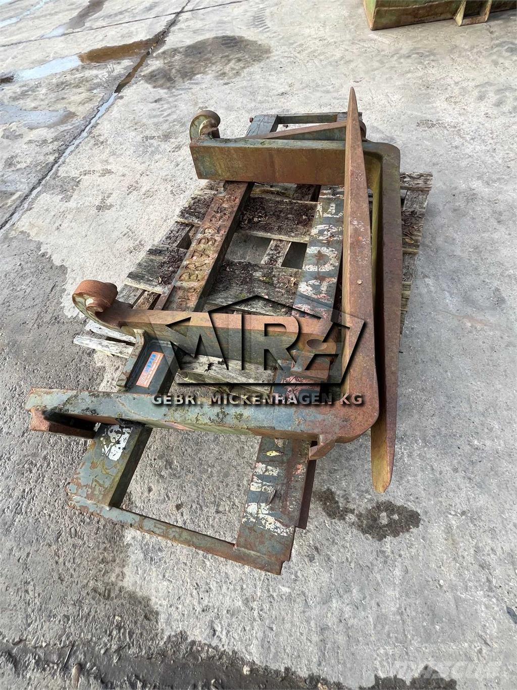 Volvo SW / L90 Widły