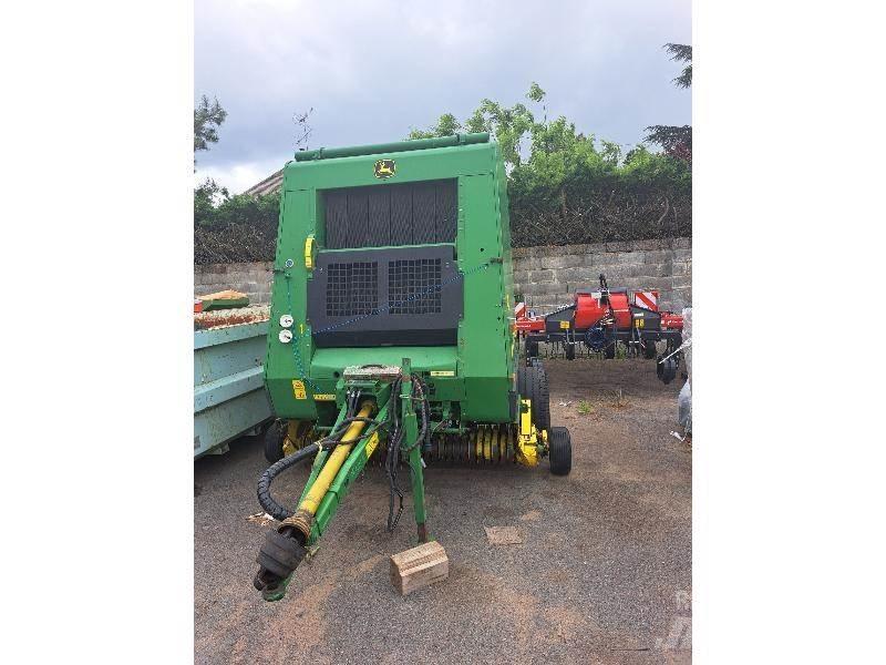 John Deere 592 Prasy zwijające