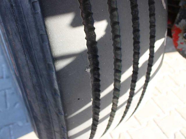  ANBS, PNEU 80% Przyczepy firanki