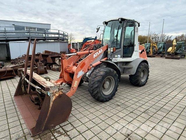 Atlas AR80 Ładowarki kołowe