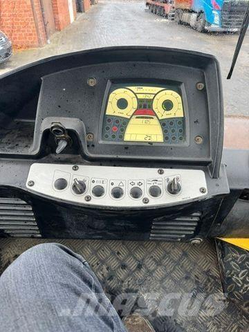 Bomag BW213DH-4 Walce inne