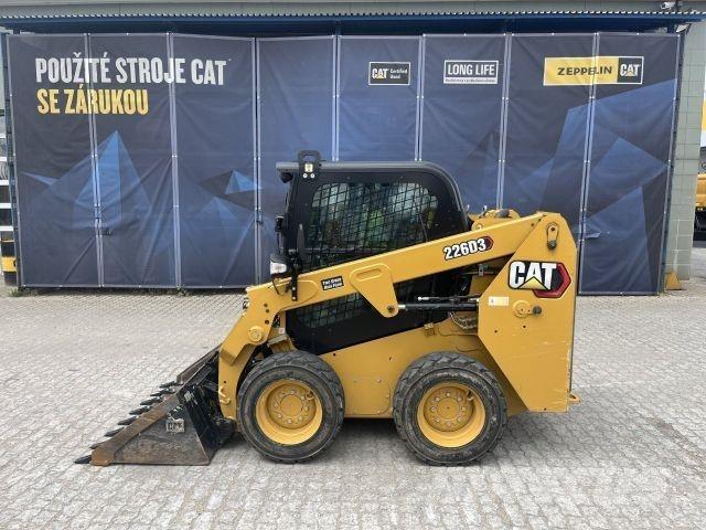 CAT 226D3 Maszyny budowlane - Inne