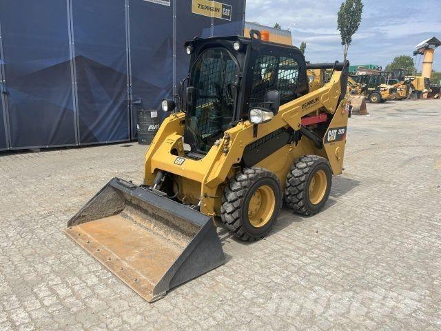 CAT 242D Maszyny budowlane - Inne