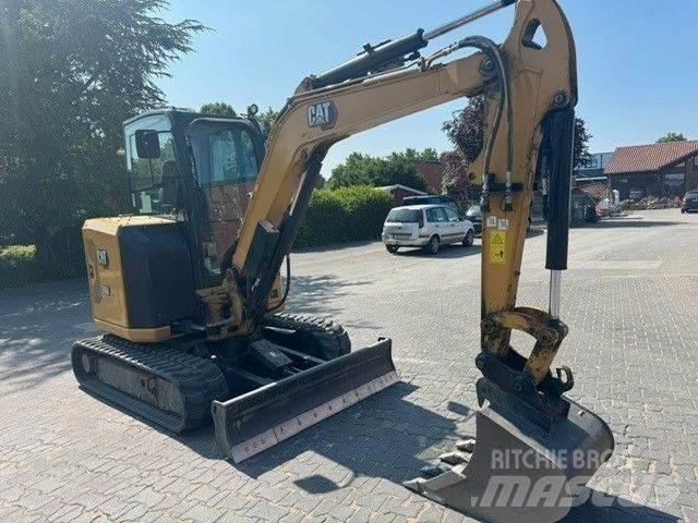 CAT 304 Minikoparki