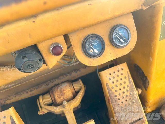 CAT 953 Spycharki gąsienicowe