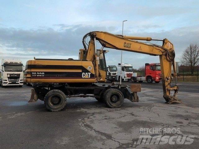 CAT M320 Koparki kołowe