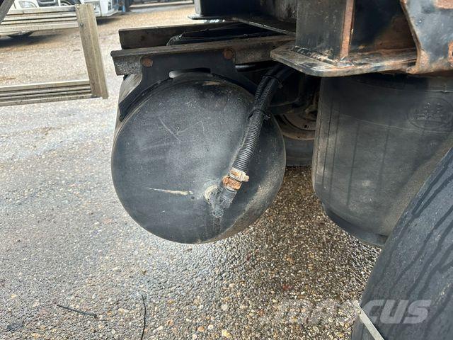 Doll A2G-10L500 Przyczepy do przewozu drewna