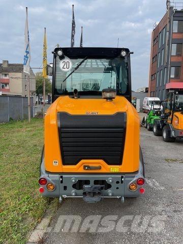 GiANT G5000 Maszyny budowlane - Inne