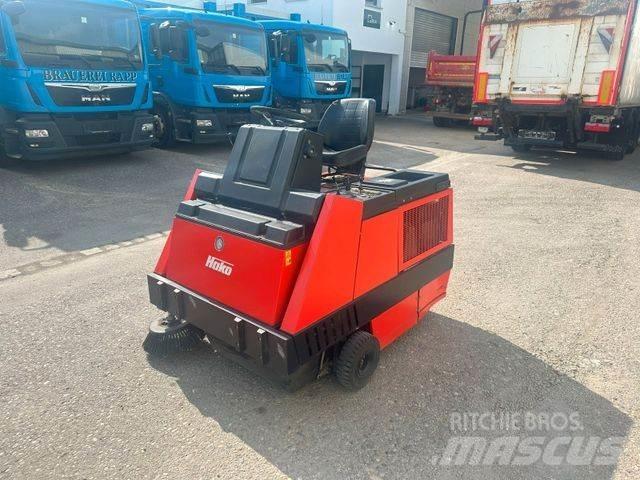 Hako JONAS 1100D Zamiatarki